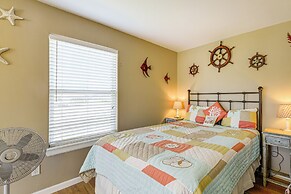 Powderhorn Lake House w/ Grill + Water Views!