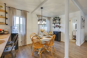 Unique Stay: Alpine 'mariposa Farmhouse' w/ Views!