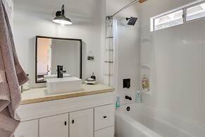 Unique Stay: Alpine 'mariposa Farmhouse' w/ Views!