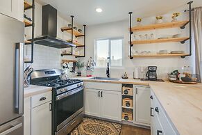 Unique Stay: Alpine 'mariposa Farmhouse' w/ Views!