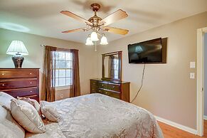 2 Mi to Lake Cumberland Access: Home w/ Grill