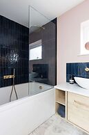 Chic 4-bed Coastal Retreat in Heart of Bosham
