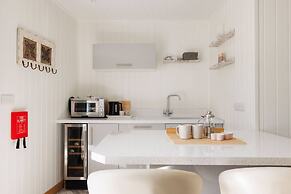 Cosy Cabin Retreat Close to Beaches