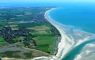 Cosy Cabin Retreat Close to Beaches