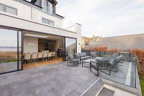 Host Stay Bay View House