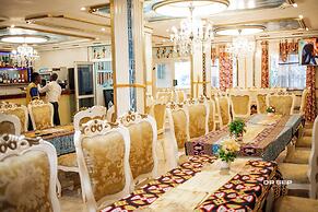 CERGY PONTOISE HOTEL BAFOUSSAM