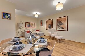 See Smile by Grand Apartments