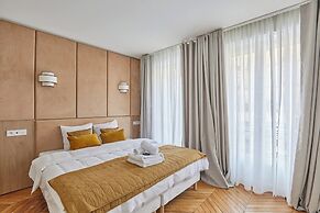 Sublime Air-conditioned Apartment Center of Paris