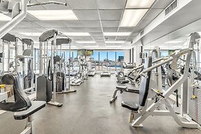 Emerald Towers 904 2 Bedroom Condo