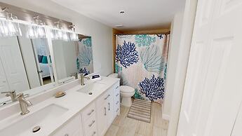 Emerald Towers 904 2 Bedroom Condo