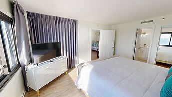 Emerald Towers 904 2 Bedroom Condo