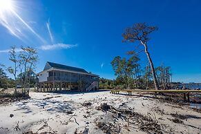 Bayside Bungalow 9531 3 Bedroom Home