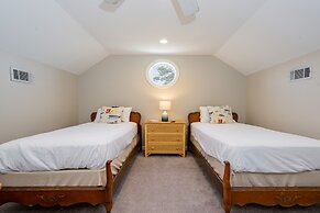 Bayside Bungalow 9531 3 Bedroom Home