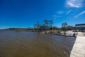 Bayside Bungalow 9531 3 Bedroom Home
