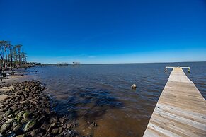 Bayside Bungalow 9531 3 Bedroom Home