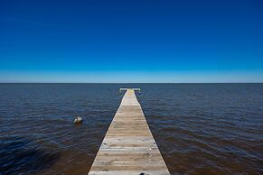 Bayside Bungalow 9531 3 Bedroom Home