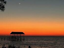 Bayside Bungalow 9531 3 Bedroom Home