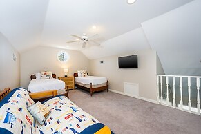 Bayside Bungalow 9531 3 Bedroom Home