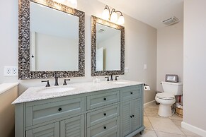 Bayside Bungalow 9531 3 Bedroom Home