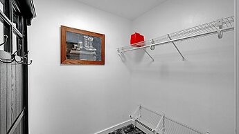 Fairbanks Fox Den 2 Bedroom Townhouse