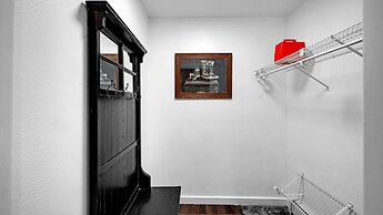 Fairbanks Fox Den 2 Bedroom Townhouse