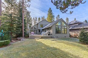 28 Big Leaf 3 Bedroom Home