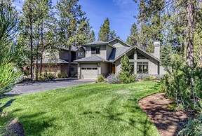 28 Big Leaf 3 Bedroom Home