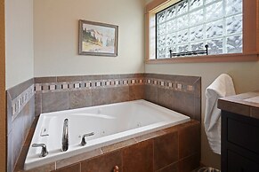 28 Big Leaf 3 Bedroom Home