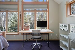 28 Big Leaf 3 Bedroom Home