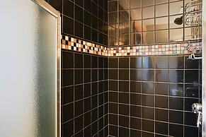 28 Big Leaf 3 Bedroom Home