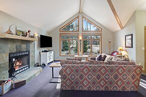 28 Big Leaf 3 Bedroom Home