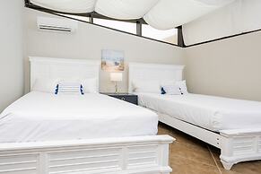 Phoenix V 001 3 Bedroom Condo