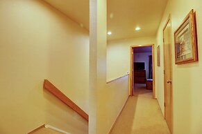 727b Meadow Creek 2 Bedroom Townhouse