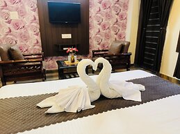 Him Holiday Ventures BY Hotel RC