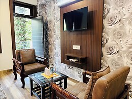 Him Holiday Ventures BY Hotel RC