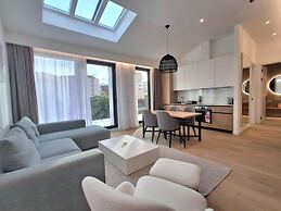 Luxury Apartments Onia