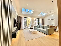 Luxury Apartments Onia