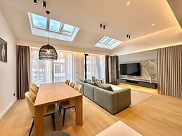 Luxury Apartments Onia