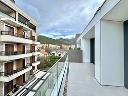 Luxury Apartments Onia