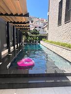 Luxury Apartments Onia