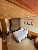 ABE HOTEL & CONVENTION