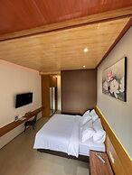 ABE HOTEL & CONVENTION