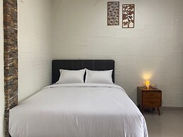 ABE HOTEL & CONVENTION