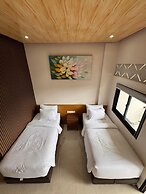 ABE HOTEL & CONVENTION