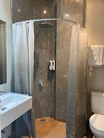 ABE HOTEL & CONVENTION