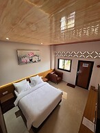 ABE HOTEL & CONVENTION