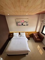 ABE HOTEL & CONVENTION