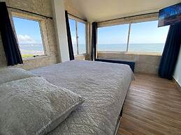 Penthouse con Vista al Mar!