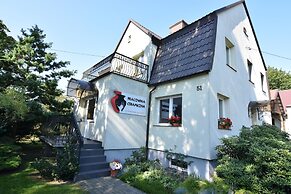Holiday Apartment With Garden in Choczewo