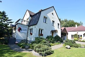 Holiday Apartment With Garden in Choczewo
